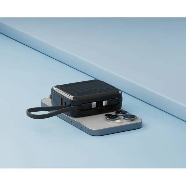 Porodo Magsafe Power Bank 10000mAh PD 20W Wireless 15W with Built-In Type-C & Lightning Cable بطارية متنقلة - برودو - قوة 10000 + شاحن لاسلكي قوة 15 واط - سلك شاحن أيفون + تايب سي - 1 منفذ تايب سي - 1 منفذ يو اس بي - شاشة رقمية - كفالة 24 شهر