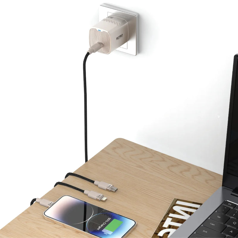 Pawa PocketMini Travel Charger Dual PD + QC Port 20W With Type-C to Lightning Cable - بلاك شاحن حائط + سلك شحن ايفون - 25 واط - باوا - كفالة 12 شهر
