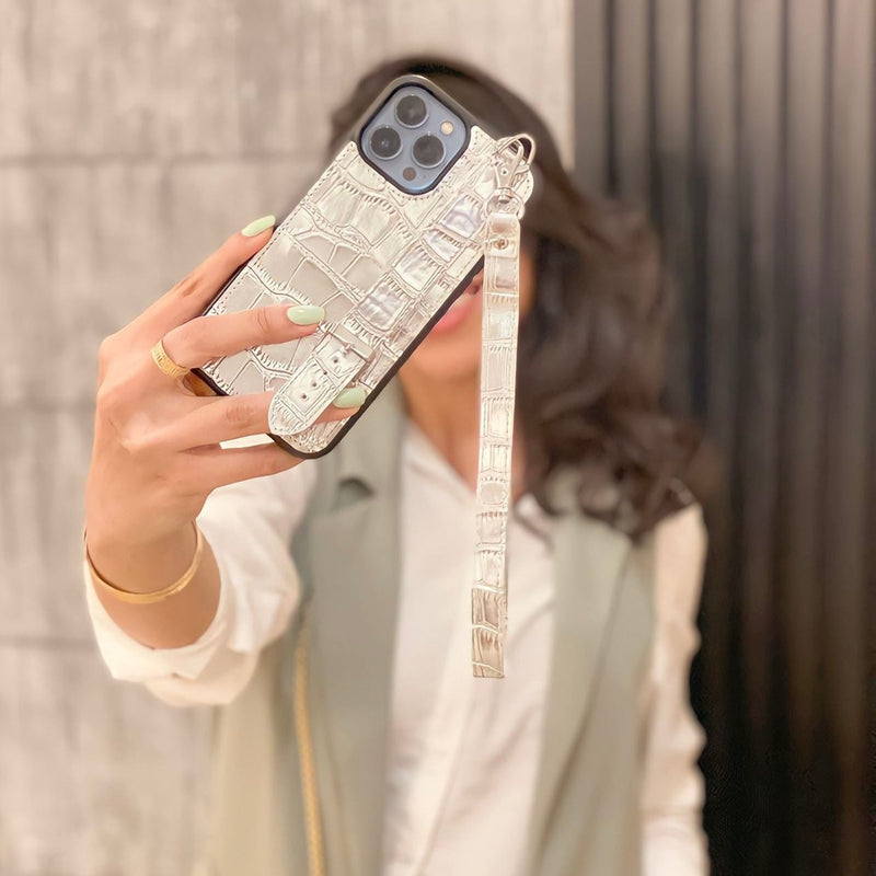 Dana Silver Leather Case with Card Slot and Strap - كفر مع مسكة شريطة ومكان للبطاقات وخيط علاقة