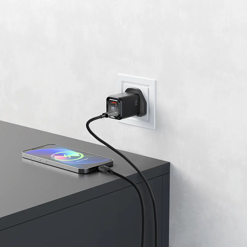 Porodo Dual-Port | Digital Display Quick Charger with Cable 35W - بلاك شاحن حائط + سلك شحن ايفون - فتحتين للشحن35 واط - بورودو - كفالة 24 شهر