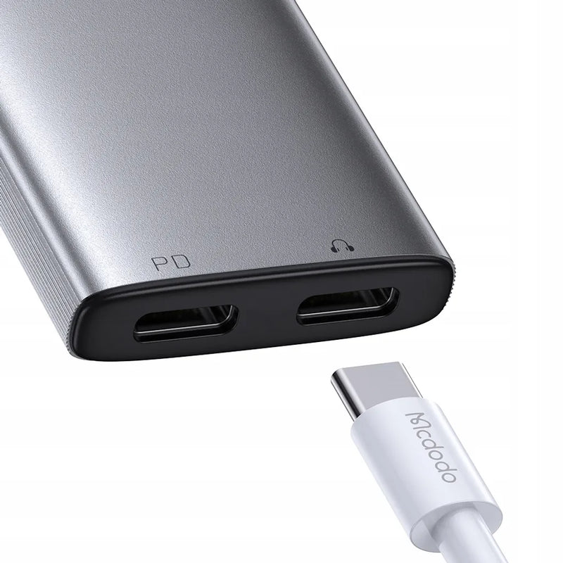 Mcdodo USB-C Audio + Charger Adapter USB-C - وصلة لشحن الايفون 15 والسماعة بنفس الوقت - كفالة 12 شهر