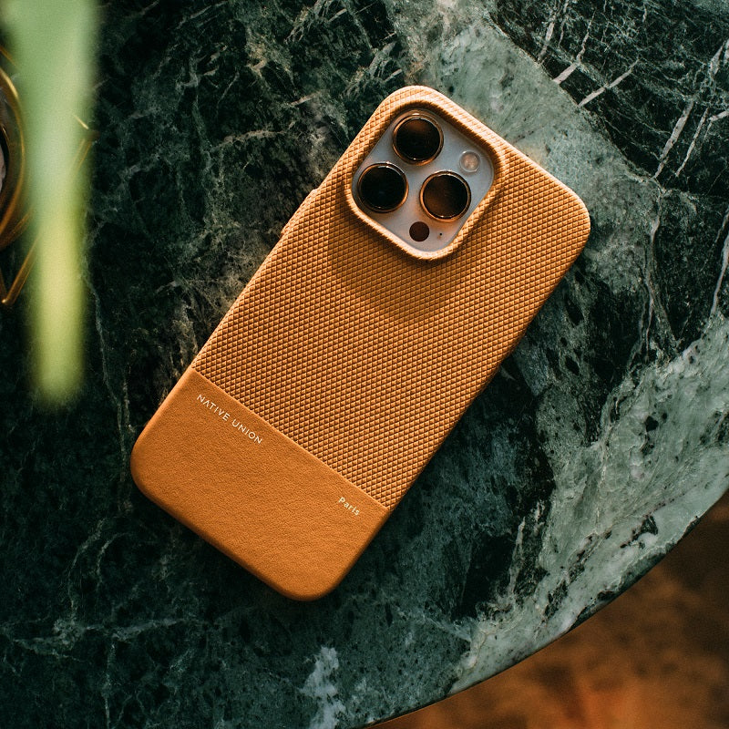 Native Union iPhone (RE) Classic Magsafe Case 15 Pro 15 Pro Max - Kraft [V] - كفر ايفون 15برو/15برو ماكس - ماغ سيف
