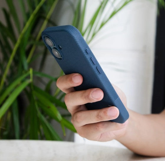 Native Union iPhone 17 Pro/Pro Max (RE)Classic Case - Navy [V] - كفر حماية عالية - ايفون 17 برو / 17 بروماكس - ماغ سيف
