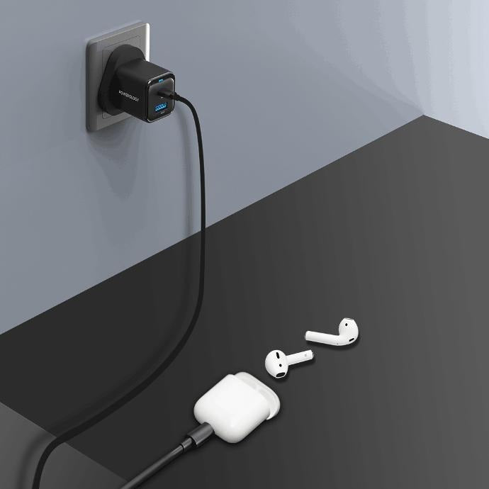 Powerology Super Compact Quick Charger With Braided USB-C To Lightning Cable 1.2m/4ft- بلاك شاحن حائط + سلك شحن ايفون - باورولوجي -قوة 35 واط - كفالة 24 شهر