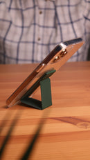 Dark Green Grip, Horizontal, Vertical and Magnetic Stand - مسكة وستاند جانبي ورأسي ومغناطيس للسيارة