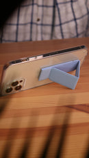 Light Blue Grip, Horizontal, Vertical and Magnetic Stand - مسكة وستاند جانبي ورأسي ومغناطيس للسيارة