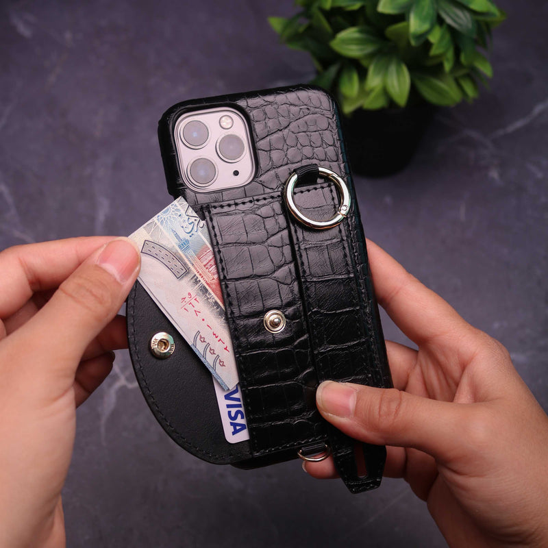 Black Crocodile Pattern Wallet Case with Grip - كفر مع ستاند و مسكة شريطة وميدالية ومحفظة للبطاقات
