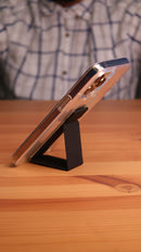 Black Grip with Clear Case and Grip Horizontal, Vertical and Magnetic Stand - كفر حماية مع مسكة وستاند جانبي ورأسي ومغناطيس للسيارة