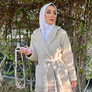 Light Purple Leather Case with Grip, Card Slot and Strap Lanyard - كفر جلد مع مسكة ومحفظة للبطاقات والنقود وخيط سلسة علاقة