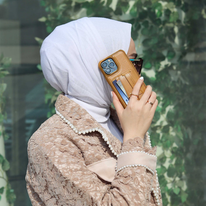 Light Brown Leather Case with Grip, Card Slot and Stand - كفر جلد مع مسكة ومحفظة للبطاقات وستاند جانبي